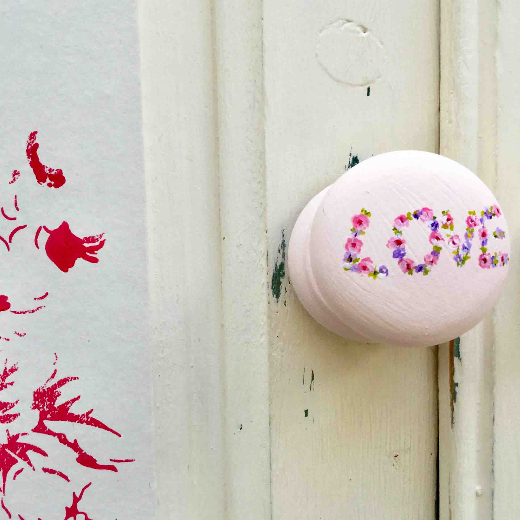 Floral Love Wreath Picture